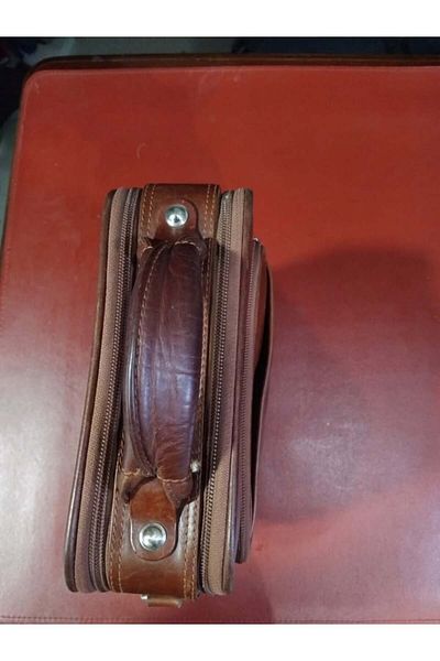 Bond non Brown 100 Percent Real Leather Bag 1 Piece