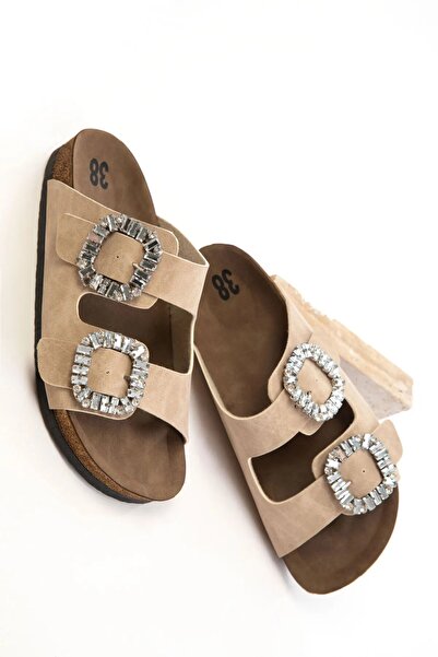 Pienn Women's Summer Slippers with Diamond Stone Detail | Daily Stylish