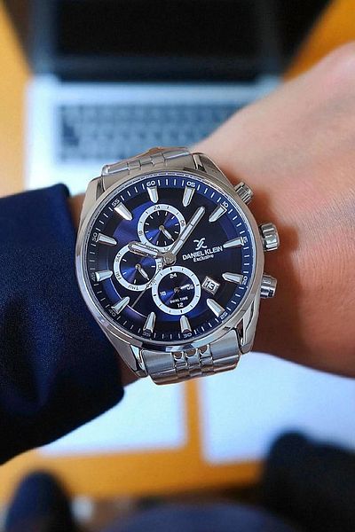 Daniel Klein Exclusive All Functions Active, Calendar, Steel Bracelet Navy Blue Dial Men's Wristwatch