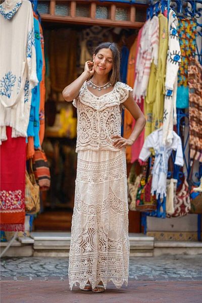 Miss Boheme White Color Knitted Lace Skirt