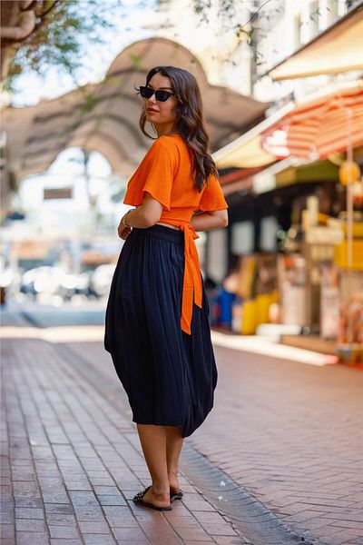 Miss Boheme Black Color Relaxed Cut Wide Pleated Wrap Midi Skirt