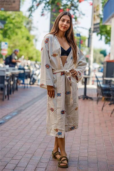 Miss Boheme White Color Kilim Motif Embroidered Kaftan