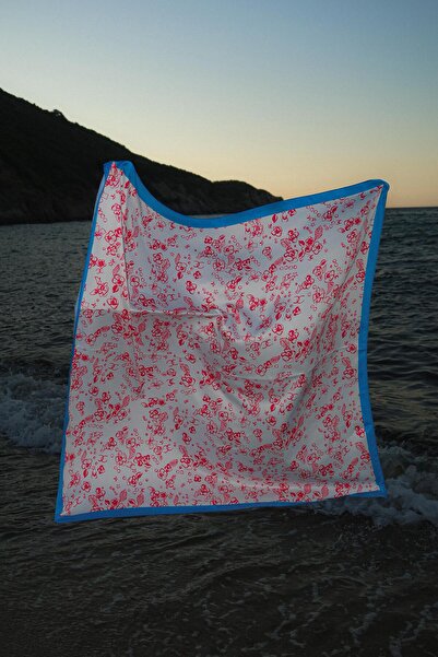 Materia Red Blue Patterned Bandana