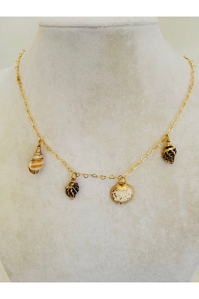 OITA Oyster Shell Heart Chain Necklace