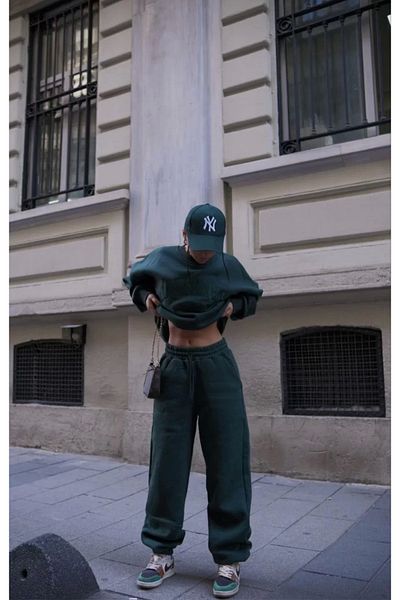 SuQ Crew Neck Embroidered Three Thread Sweat Suit - Green