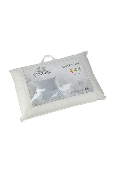 Boutique Blanche Cottage pillow bellow 50*70 cm