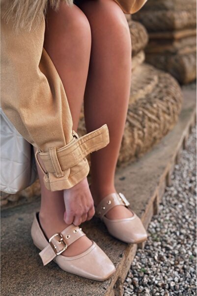 I Love Shoes Halvor Matte Leather Band Detailed Nude Women's Ballerinas