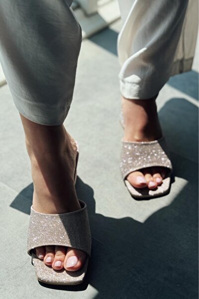 I Love Shoes Vesso Tekstil Gold Kalın Topuklu Terlik