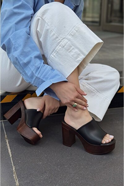 I Love Shoes Rinaxsa Mat Deri Siyah Platform Topuklu Kadın Terlik