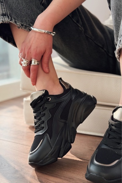 I Love Shoes Valenna Platinum Lace-Up Mesh Women's Sports Shoes