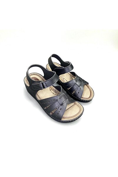 Desimod Women's Black Soft Inner Orthopedic Sole Comfortable Daily Hajj Umrah Women's Sandals