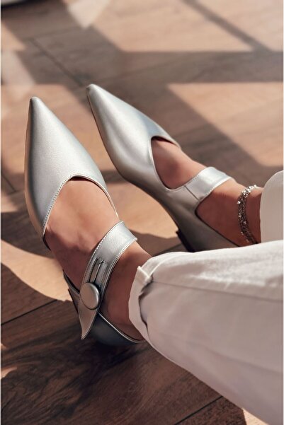 I Love Shoes Peronsa Matte Leather Silver Button Detailed Ballerinas
