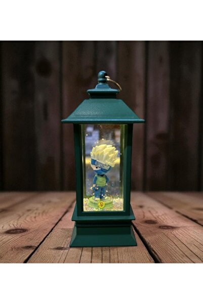 Kuzey Tacı Kakashi Figürlü Yeşil Fener Kar Küresi – Anime Temalı Işıklı Dekor Vip