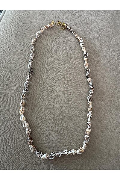 misstakıjewerly قلادة صدفة ملونة