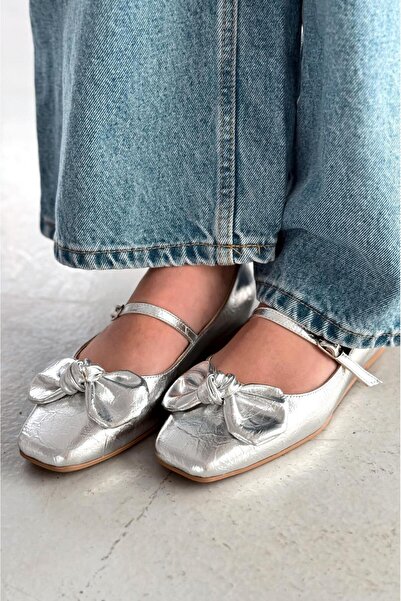 I Love Shoes Ratins Wrinkled Leather Women's Ballerinas with Silver Ribbon Detail