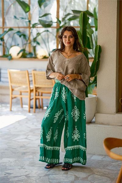 Miss Boheme Green Color Floral Patterned Linen Trousers with Belt Detail