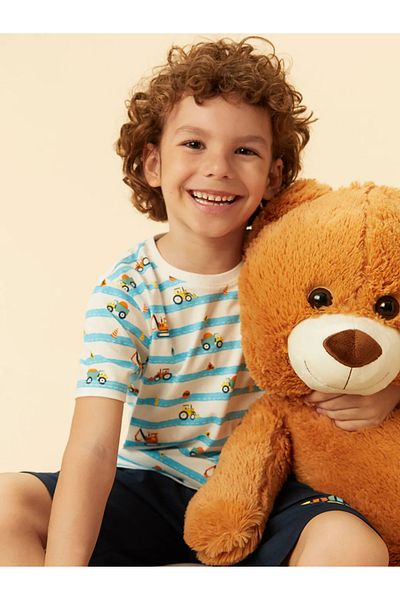 LC Waikiki طقم بيجامة للأولاد مطبوع من LCW Kids Ecru مع شورت