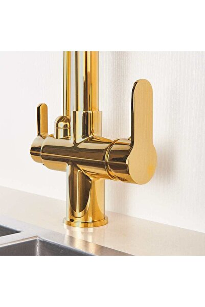 CasaVie Baterie de bucatarie cu 3 cai, auriu lucios, cu 2 functii de curgere si dus extractibil, cod 1506