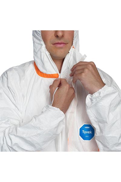 Dupont Tyvek ®   800J Disposable Jumpsuit with Hood