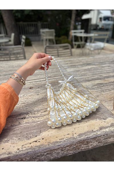 vivozza Pearl Invitation Bag