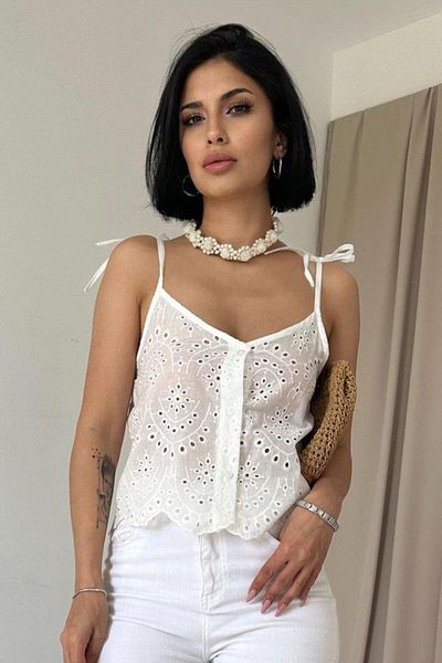 modamtn White Lace Embroidered Blouse