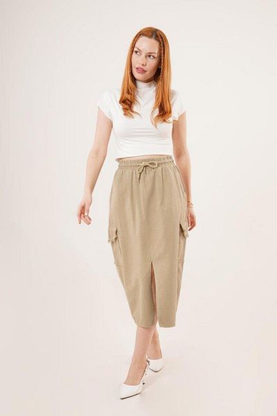 modamtn Khaki Skirt with Front Slit and Pocket Detail