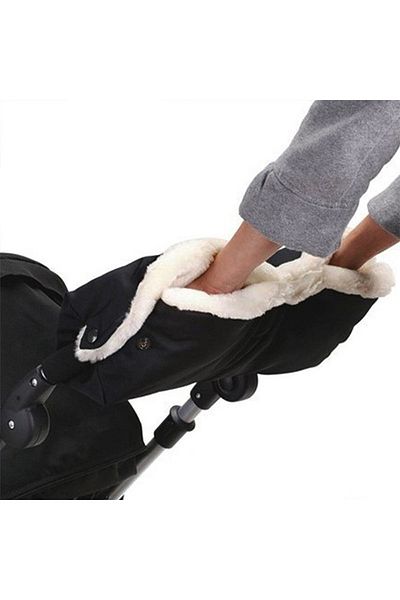 zola Manson pentru carucior/sanie, fleece, pentru protejarea mainilor, 50x44 cm, alb/negru