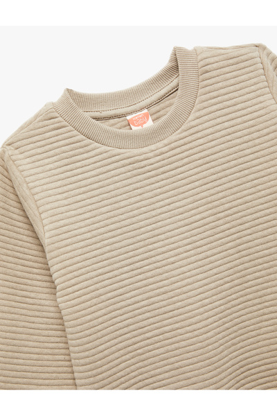 Koton Uzun Kollu Bisiklet Yaka Dokulu Pamuklu Sweatshirt