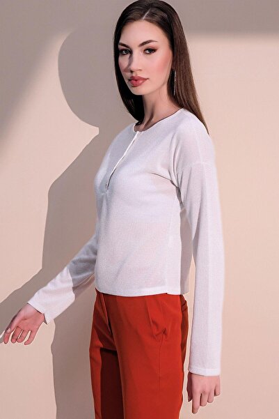 NEW LAVİVA Γυναικεία λεπτή πλεκτή μπλούζα με μαλακή υφή σε λευκό στυλ