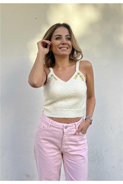 AYSL BUTİK Ecru Embroidery Detailed Wool Strap Crop