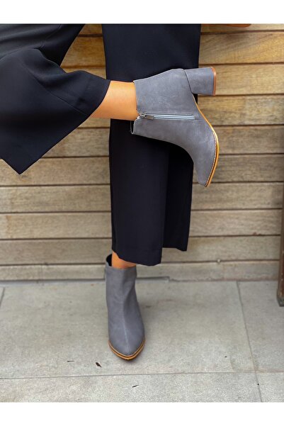 BERFONA BARNİS GRİ DERİ 5 CM TOPUKLU BOT BOTTİE