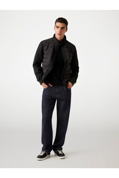 Guess Yan Kol Logolu Teknik Stretch Scuba Şişme Mont M4YL37WG9U2