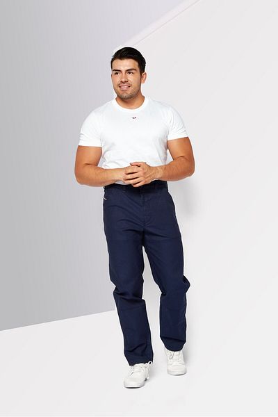 Diesel Men Straight Fit Solid Stretchable Jeans, Navy