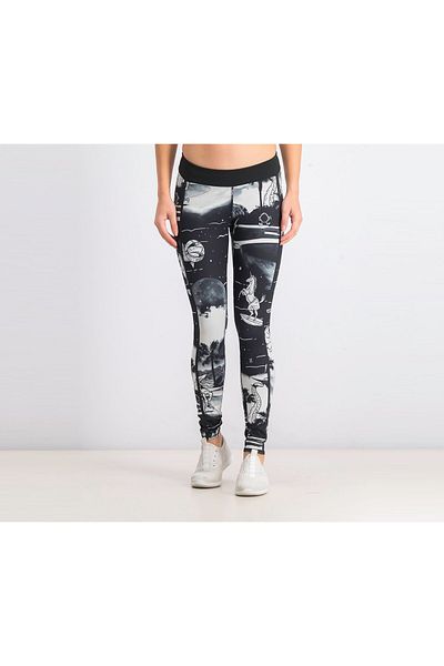 Reebok Women Printed Crossfit Stylish Leggings, Black and White