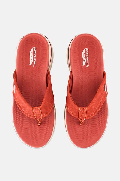 SKECHERS نعال نسائية سهلة الارتداء، لون صدئ