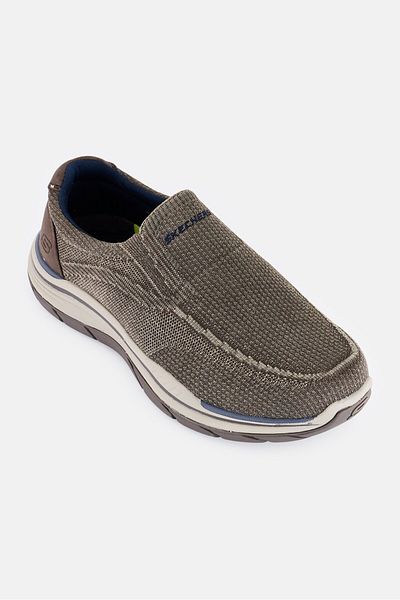 SKECHERS Men Expected Cowen Slip On Outdoor Shoes, Dark Brown