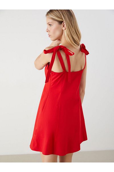 LC Waikiki Rochie mini cu decolteu pătrat