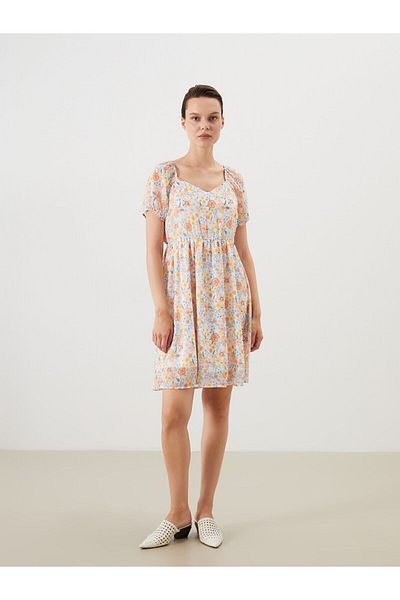 LC Waikiki Rochie cu mâneci balon florale cu decolteu inimă