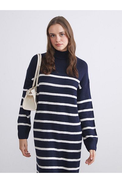 LC Waikiki Rochie de tricotaj cu dungi cu guler vertical