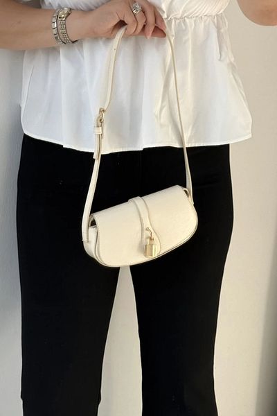 LEONAS Covered Baguette Bag with Lock Accessory Solea Cream