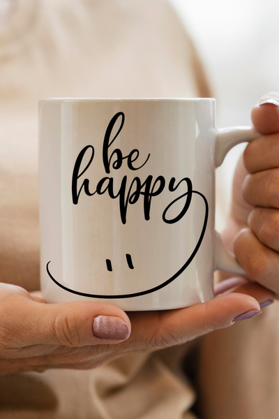 South Steel Be Happy Printed Mug