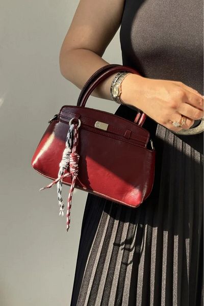 LEONAS Women's Hand and Shoulder Bag Simon Burgundy with Accessories and Belt Detail