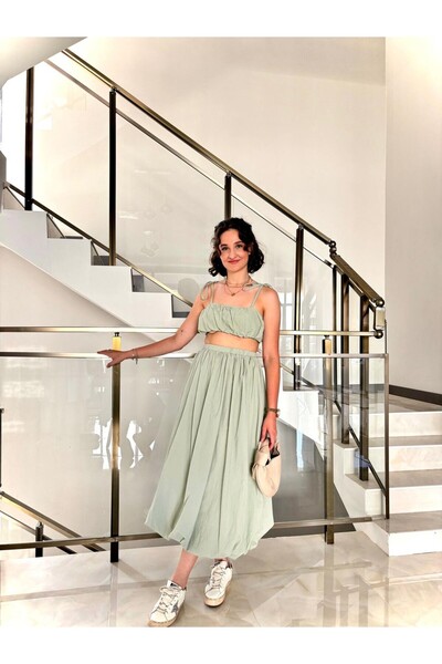 Sude Kızanlıklı Balloon Crop and Skirt Set