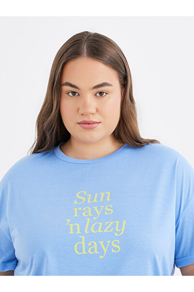 Styli Plus Sun Rays Dropped Shoulder T-Shirt and Side Slit Pyjama Set