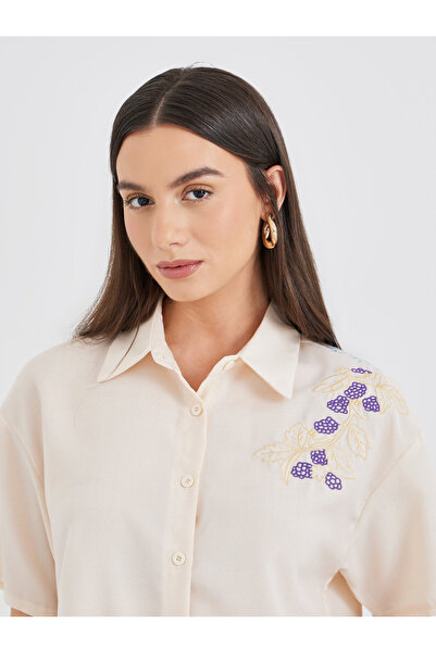 Styli Floral Embroidered Shirt and Pants Co-Ords