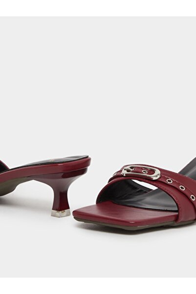 Styli Buckled Detail Kitten Heel Sandals