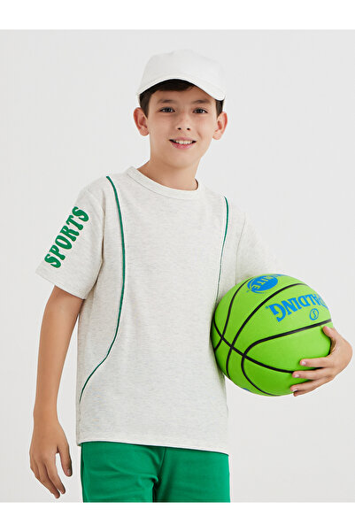 Styli Piping Detail T-Shirt and Shorts Set