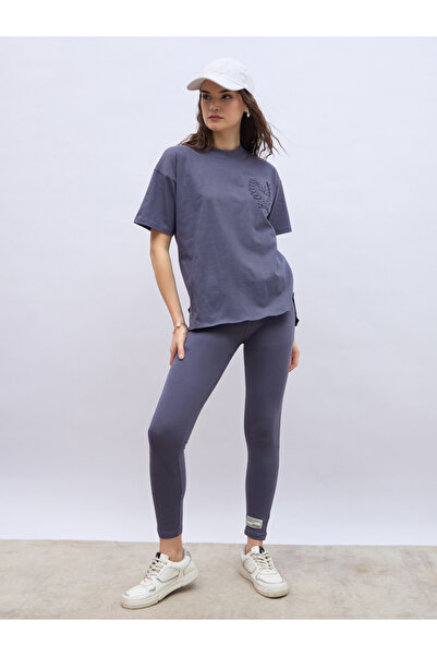 Styli Embossed Detail Round Neck T-Shirt and Leggings Co-Ords