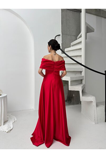 Serica Moda Kırmızı Düşük Omuz Straplez Taşlı Saten Abiye Elbise