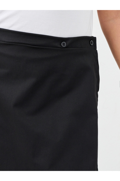 Styli Girls Black Plain Skorts with Button Detail